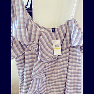 Jessica Simpson cold shoulder top